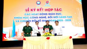 Sinh hoạt chính trị với chủ đề “50 Năm Tự hào Bản Anh hùng ca”